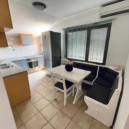 Apartment Camellia Ljubuski