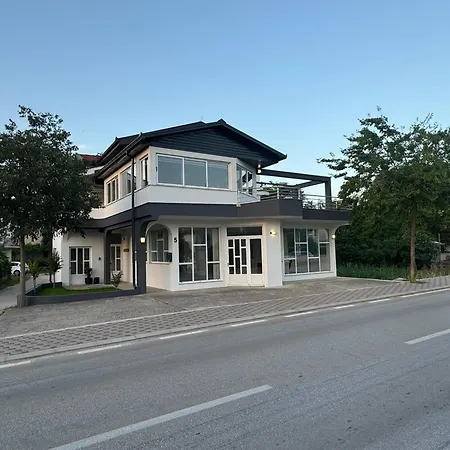 Camellia Apartment